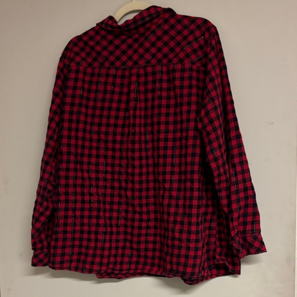 Croft & Barrow Red and Black Checkered Shirt - Picture 8 of 8